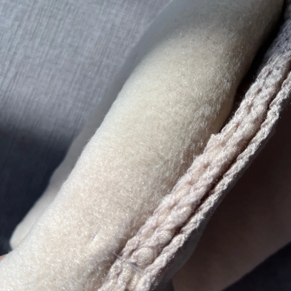 Soft Cream travel Blanket NOWT